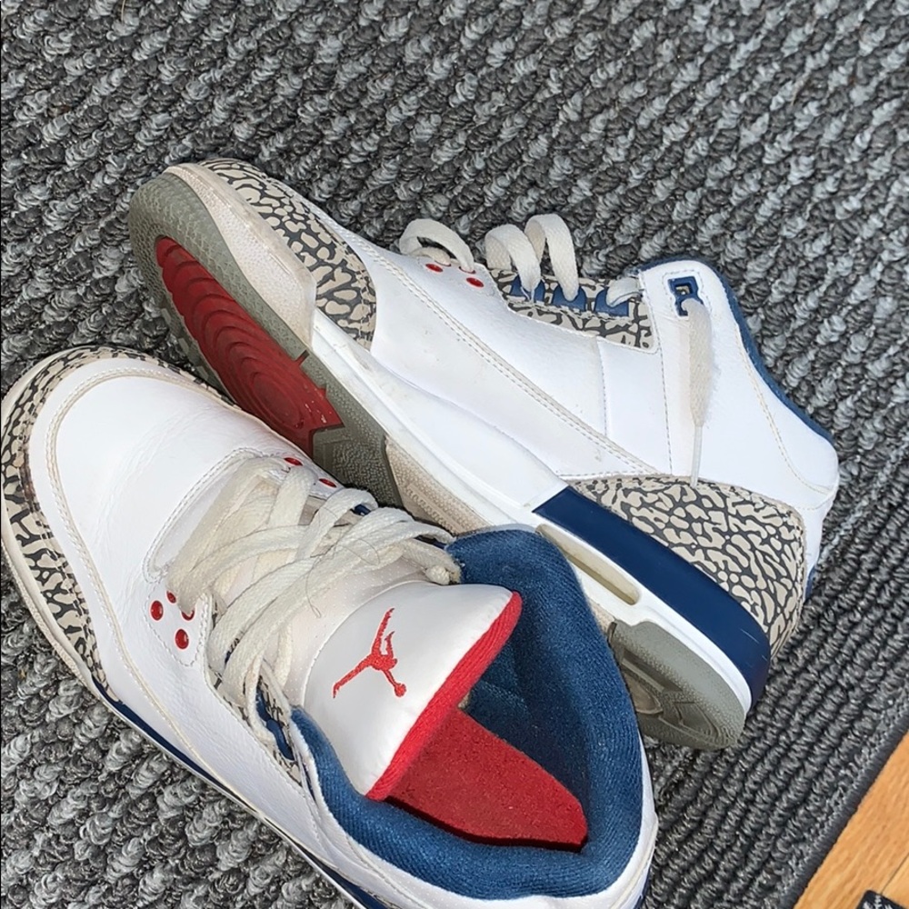 True blue 3’s